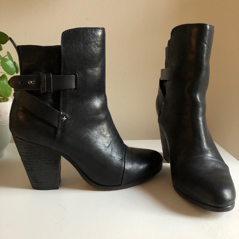 RAG & BONE Kinsey Black Leather Booties - Sz 39